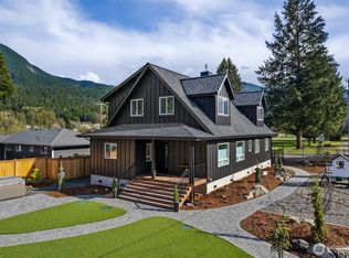 135 Main St E, Packwood, WA