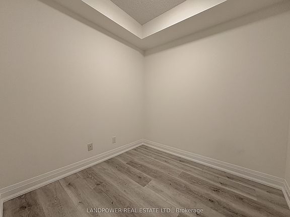 4th image of 399 Spring Garden Ave #212