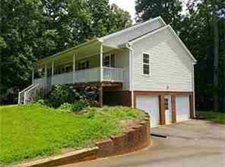 6906 Salem Quarter Rd, Belews Creek, NC 27009