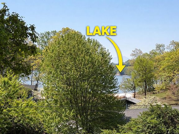 2nd image of 1613 Covington Rd