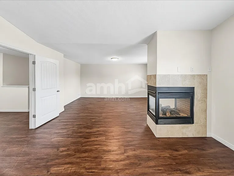 2496 Sierra Springs Dr — Photo 10