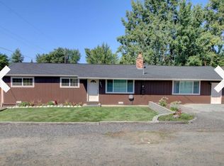 2271 Corona Ave, Medford, OR 97504