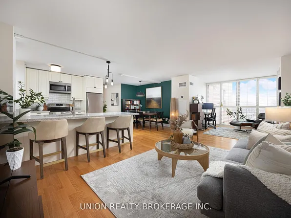 95 Lombard St #505, Toronto, ON M5C 2V3