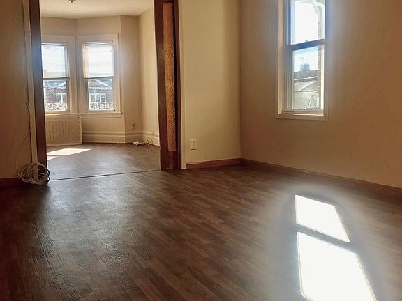 5th image of 105 Bay 11th St Floor 2