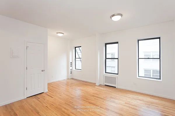 Rented by Copperwood Real Estate | media 17