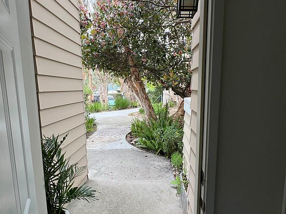 2nd image of 872 Gilbert Ln