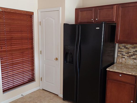 4th image of 6293 Edgewater Dr