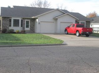 1422 Township Ave, Wisconsin Rapids, WI 54494