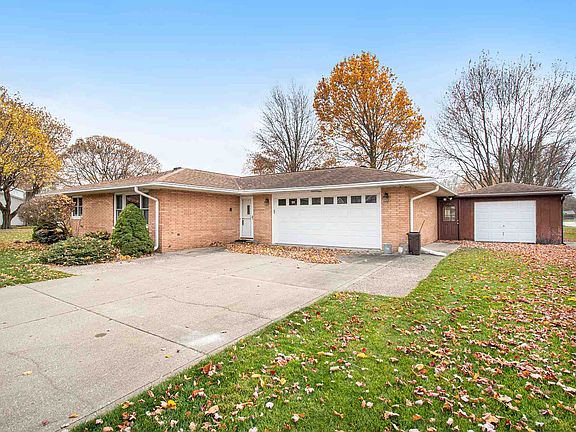 2nd image of 24724 Belmar Dr