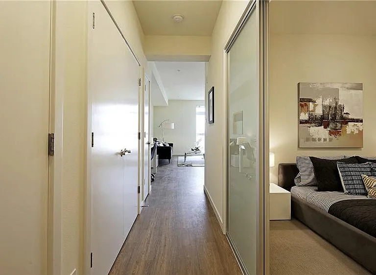 Alcove | Entry