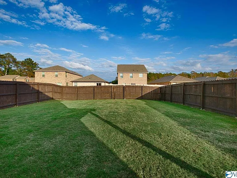 103 Winstead Cir — Photo 7