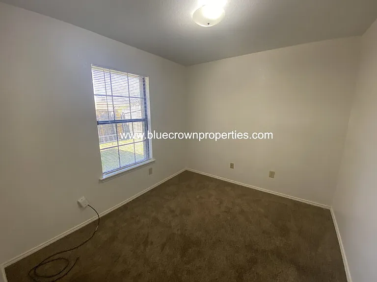 10307 Lone Pine Ln — Photo 10