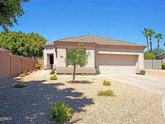 3rd image of 20916 N 69th Ln