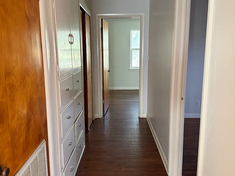 619 Highland Ave — Photo 7