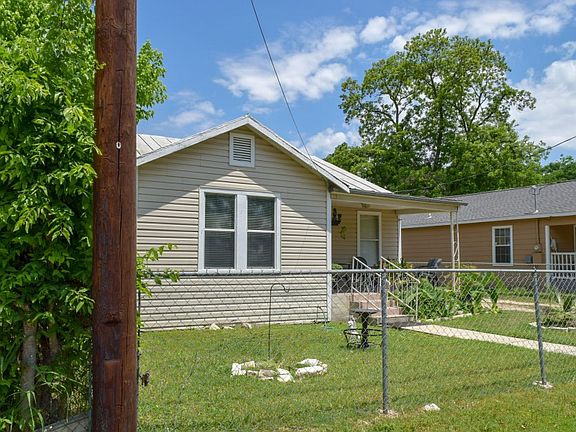 2nd image of 109 New York Pl