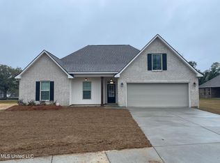 1 Sumner Cv, Long Beach, MS 39560