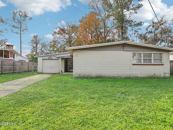3rd image of 5144 SOUTH PINES Drive