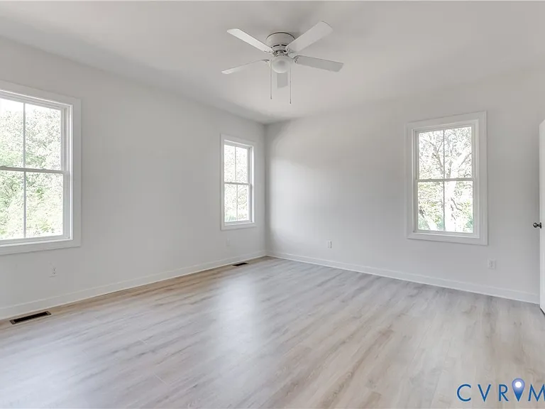 1393 Broad Street Rd — Photo 23