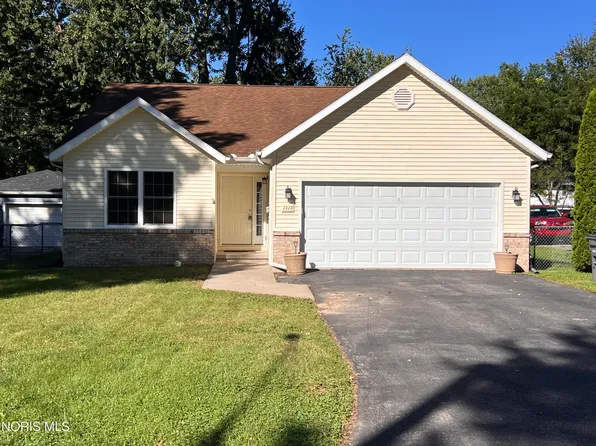 2223 Vaness Dr, Toledo, OH 43615