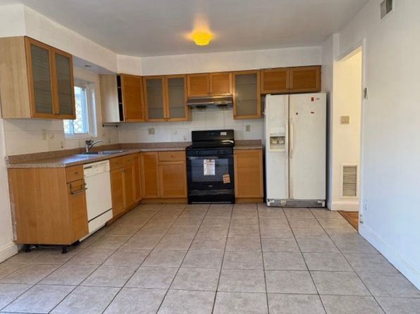 (undisclosed Address)