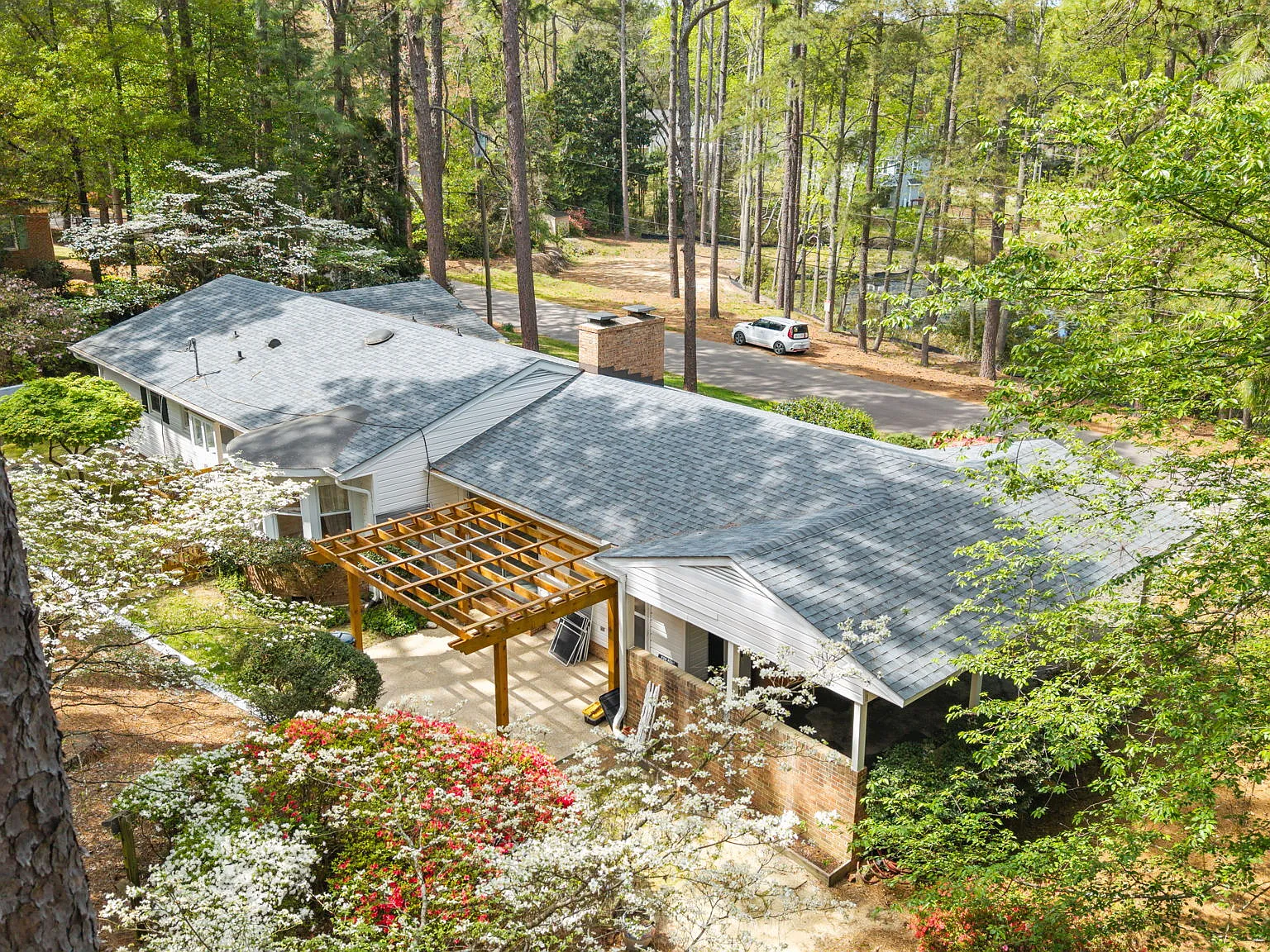 1055 Inverness Road - 1 — Photo 3