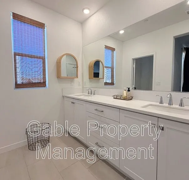 27465 Viero Pl — Photo 33