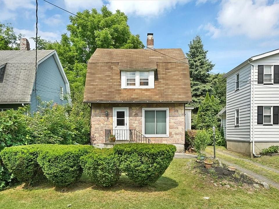 1st image of 21 Hickory Avenue