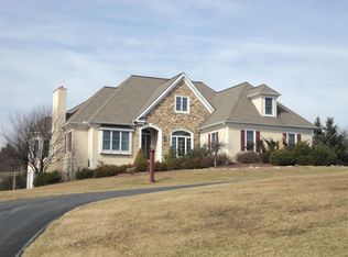 197 Willow Trace Rd, Williamsport, PA 17701