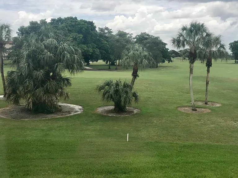 1010 Country Club Dr #206 — Photo 12