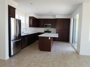 227 Promenade St #27, Pomona, CA 91767