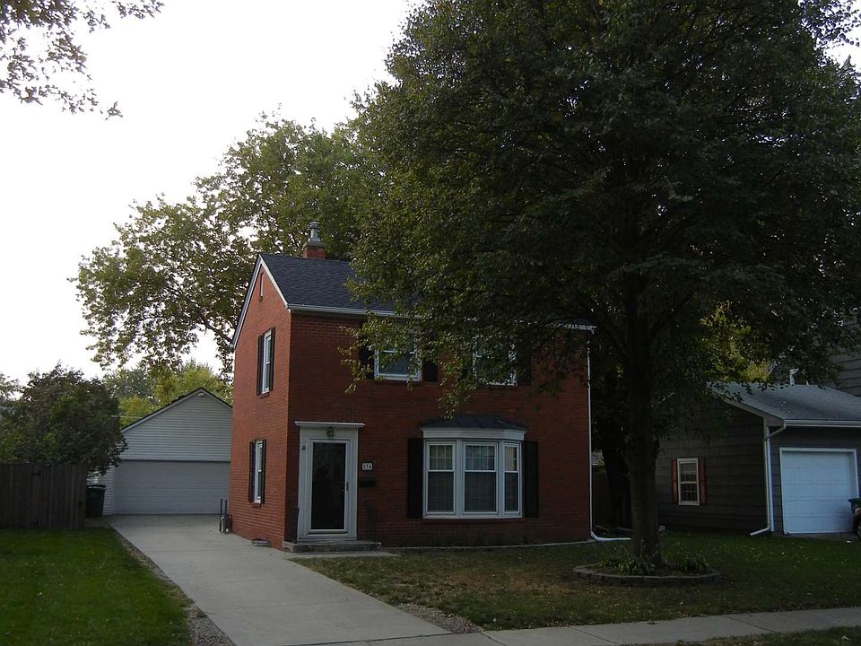 1st image of 534 SW Kenworthy Dr