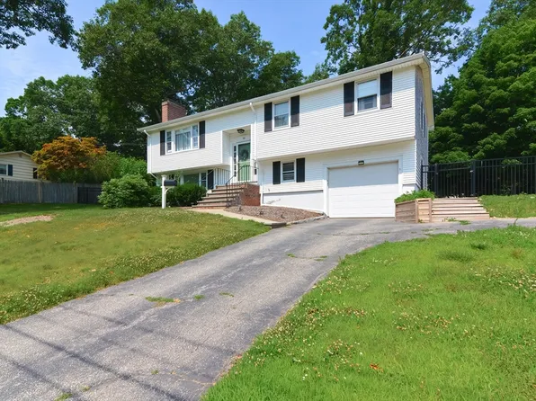 64 Yarmouth Rd, Norwood, MA 02062