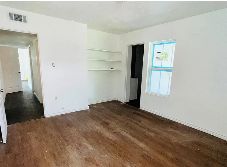 706 Rockdale Rd — Photo 11