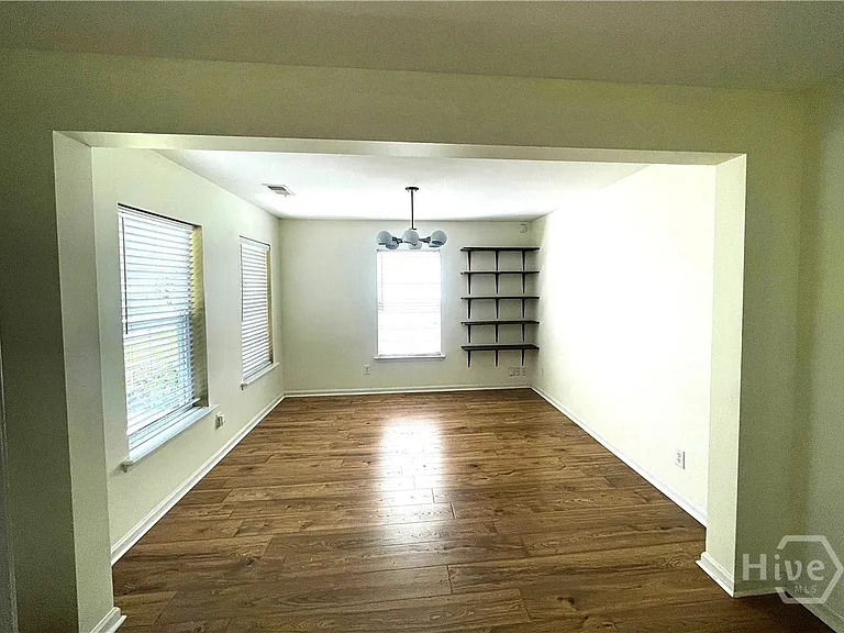 6 Timber Crest Ct — Photo 3