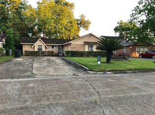 5306 Grace Point Ln, Houston, TX 77048