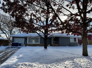 1605 72nd St W, Richfield, MN 55423