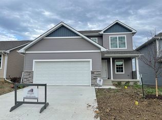 137 Aspen Dr, Marquette, MI 49855