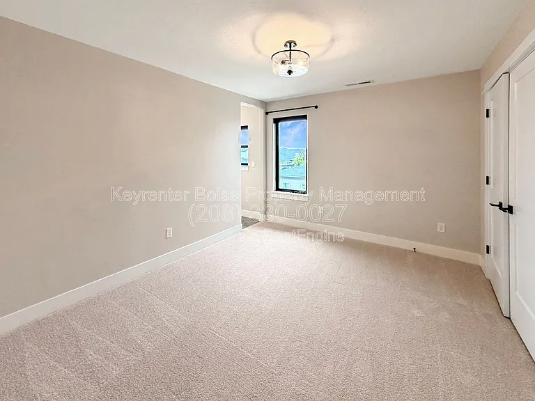 8343 W Sparks Lake Dr — Photo 21