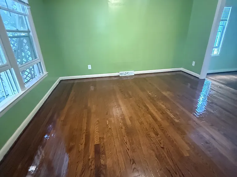 1006 McDowell Dr — Photo 12