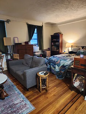 Rented by Astoria Park Realty Group Inc | media 18