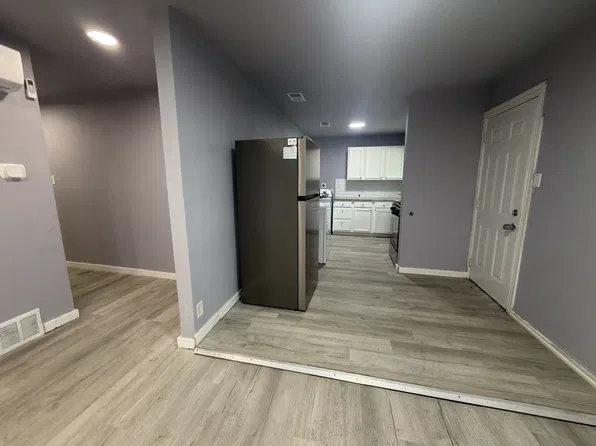 620 Samuels Ln, Arlington, TX 76010