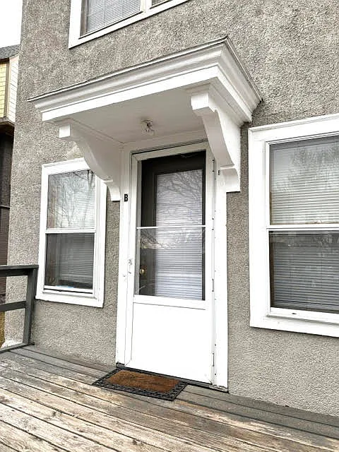 Building Photo - 708 Stewart Avenue - Bsmt