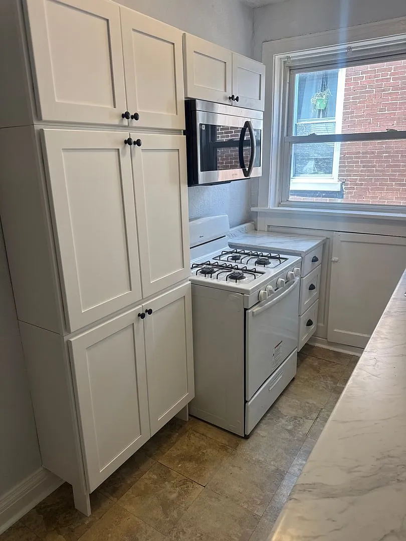 1817 Allen Ave — Photo 4