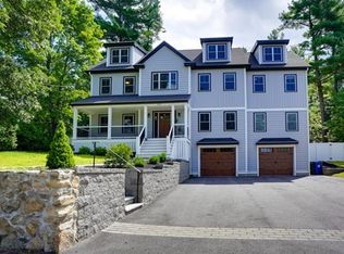 115 Lexington St, Burlington, MA 01803