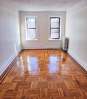 2nd image of 1226 Sherman Ave APT 69