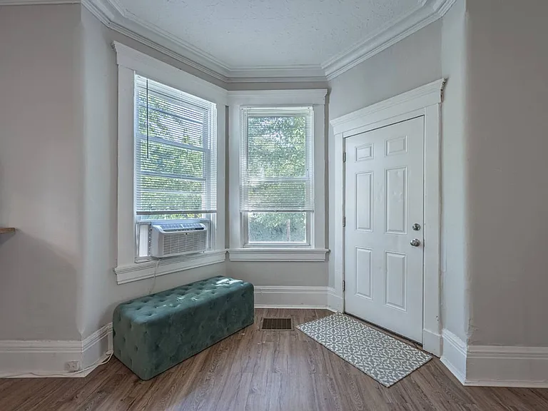 5651 Ridge Ave #ID1384097P — Photo 12