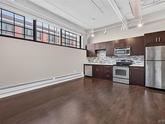 4th image of 2917 Main St Unit G04