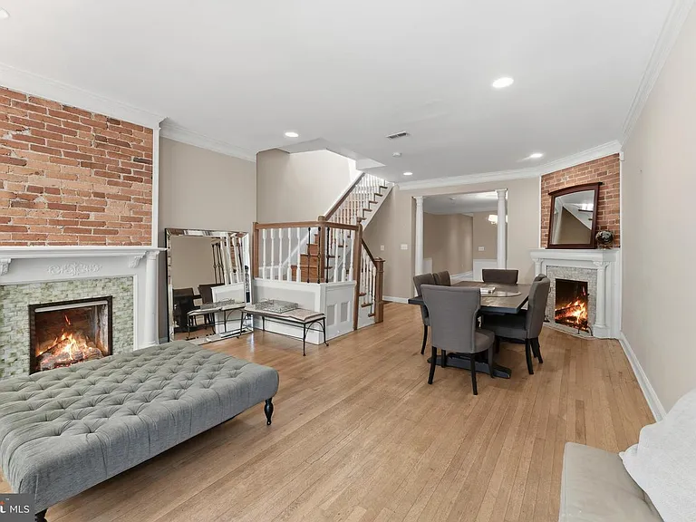 11 R St NW #1 — Photo 3