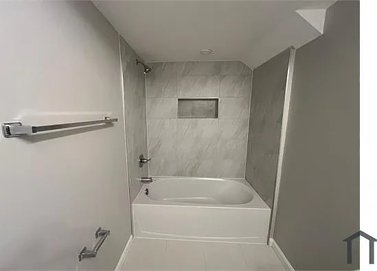 1716 H St NE #3 — Photo 6