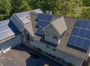 35 Elizabeth Way, Ridge, NY 11961